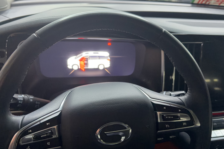 广汽传祺 传祺M8 2023款 领秀系列 390T 尊贵版局部细节14