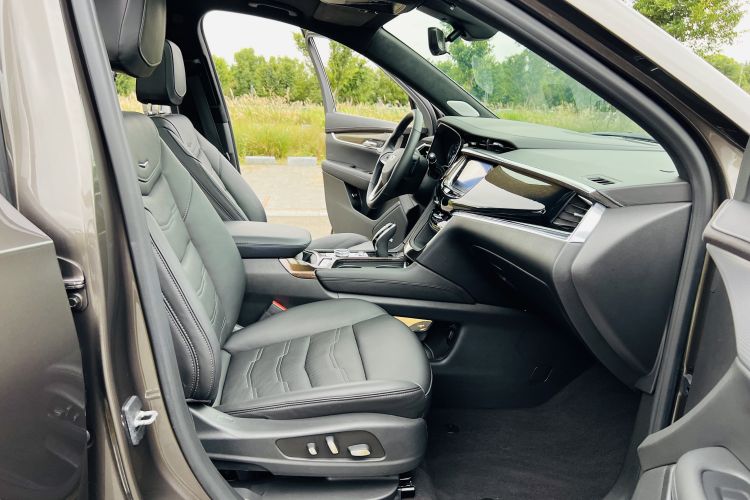 凯迪拉克XT6 2020款 28T 六座四驱铂金运动版中控内饰7008