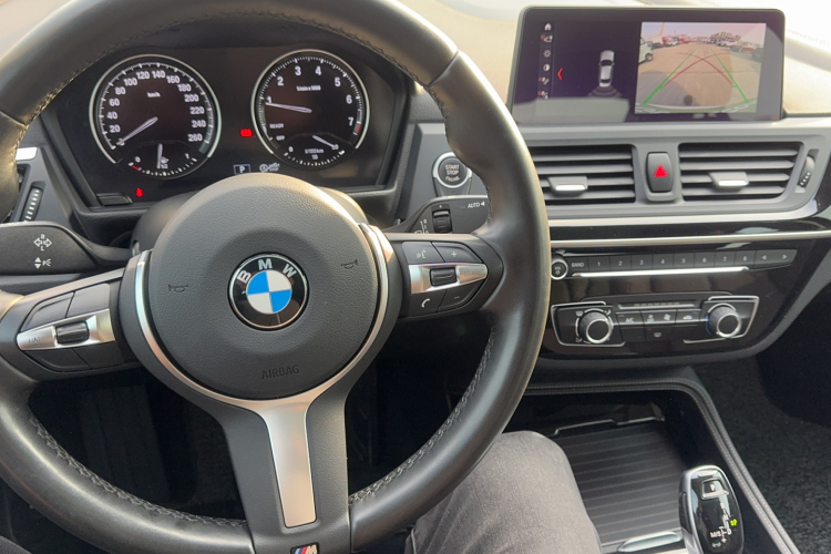 宝马1系 2020款 120i M运动套装局部细节13