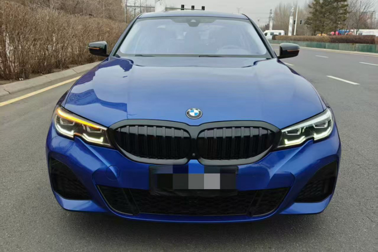 宝马3系 2020款 改款 325i M运动曜夜套装车身外观6001