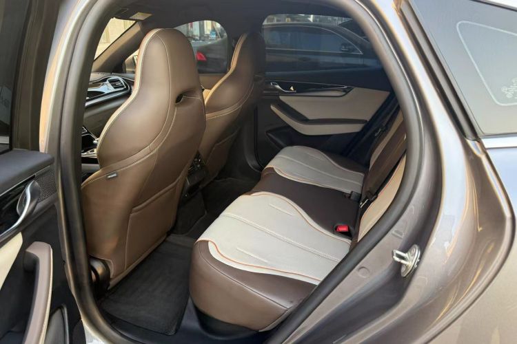 比亚迪 秦PLUS 2024款 荣耀版 EV 420KM领先型中控内饰7002