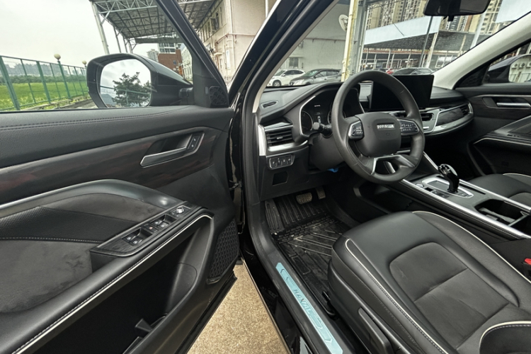 哈弗H6 2023款 国潮版 1.5T 自动都市版中控内饰7005