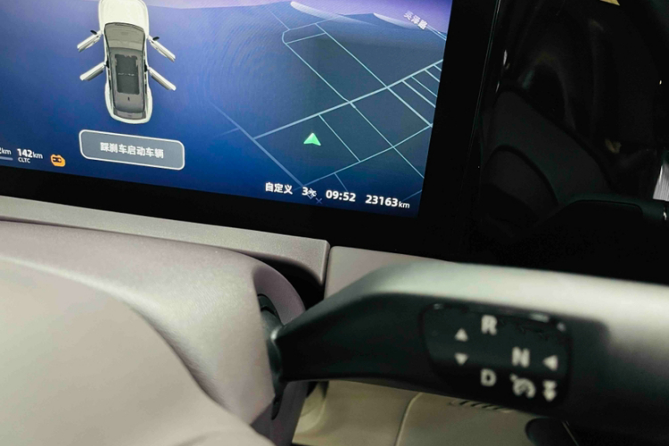 零跑汽车 零跑C11 2023款 增程 285智享版中控内饰15