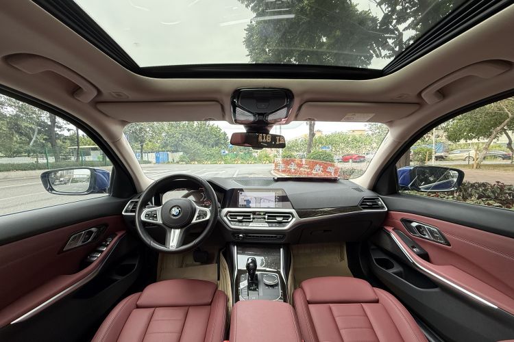 宝马3系 2021款 改款二 325Li M运动套装中控内饰7003