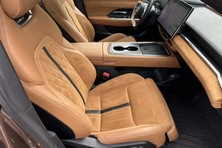 马自达EZ-6 2024款 增程200智尊版中控内饰7011