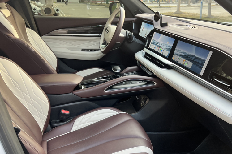 吉利汽车 星越L 2021款 2.0TD DCT EVO两驱智尊型局部细节41