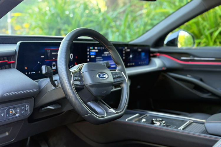 福特 蒙迪欧 2023款 1.5T E-混动 ST-Line车身外观6002