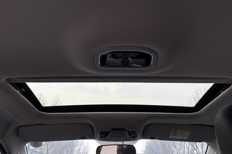 吉利汽车 帝豪 2021款 UP 1.5L CVT豪华型局部细节22