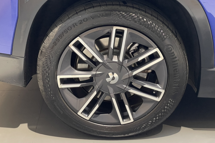 蔚来EC6 2020款 440KM 性能版车身外观6001