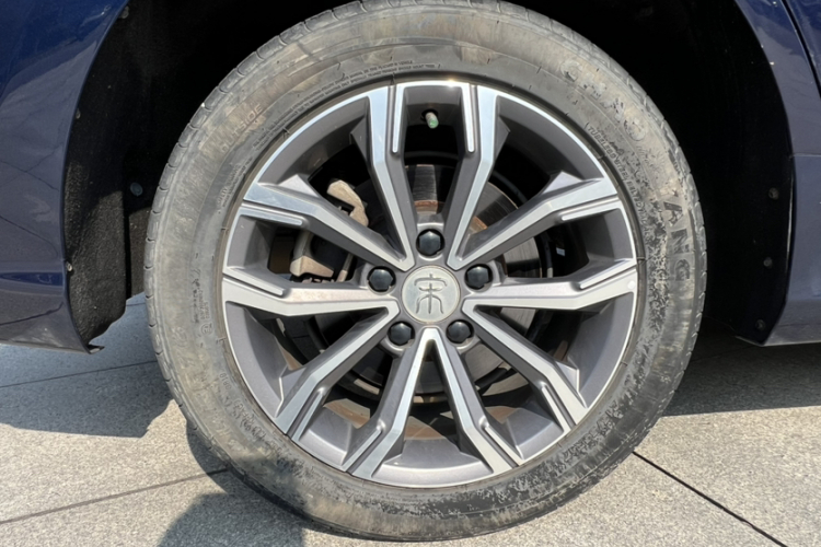 比亚迪 宋MAX 2019款 1.5T 自动智联睿逸天窗型 7座 国VI车身外观6003