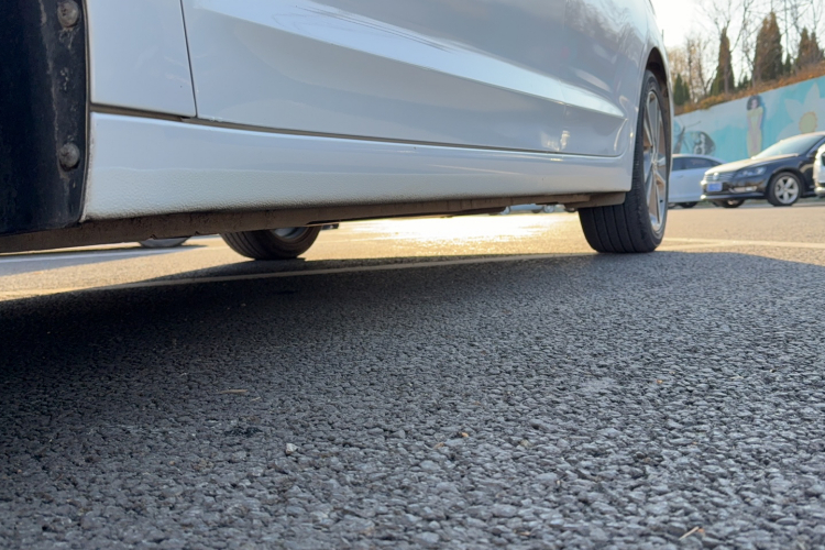 现代 领动 2016款 1.6L 自动智炫·精英型局部细节9001