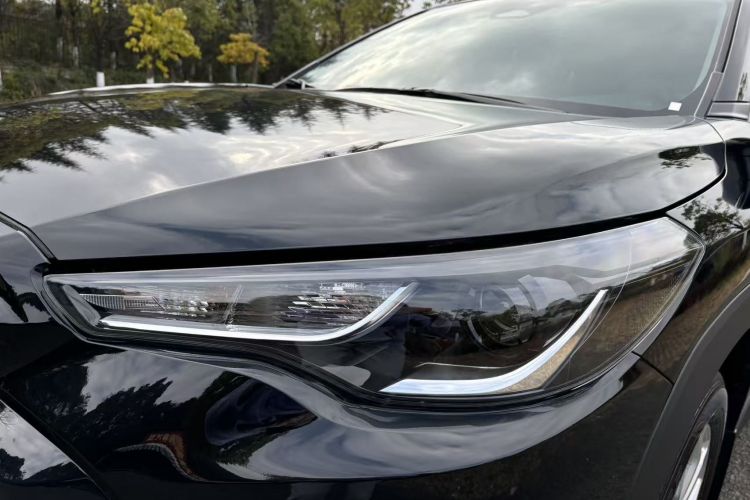 丰田 锋兰达 2024款 2.0L CVT领先plus版车身外观6011