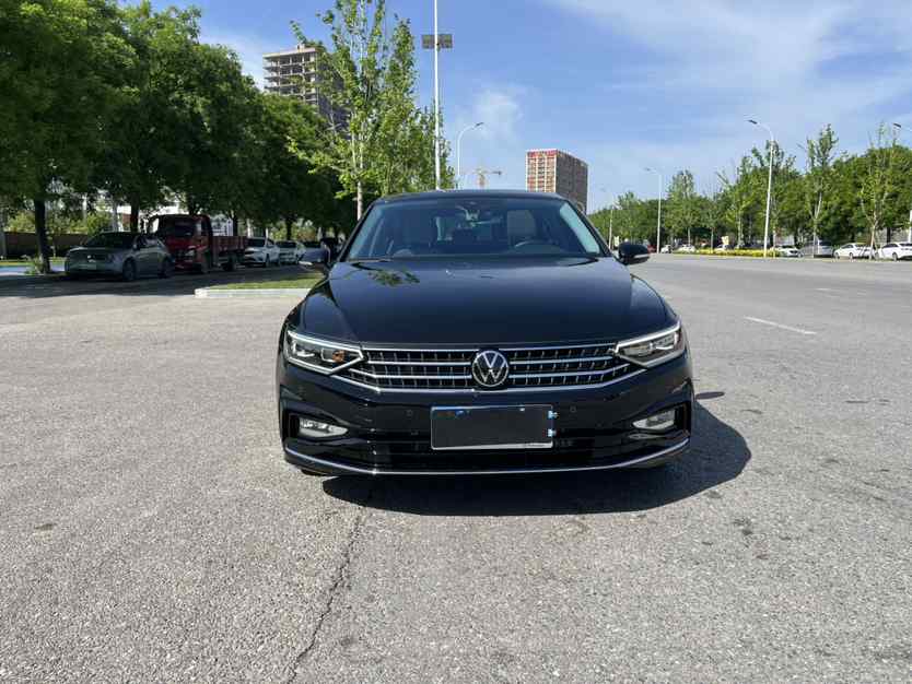 大众 迈腾 2025款 改款 众享款 330TSI DSG豪华型(2)