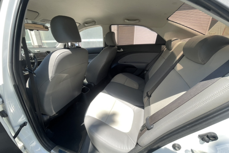 起亚 焕驰 2017款 1.4L 手动智享版Value中控内饰7003