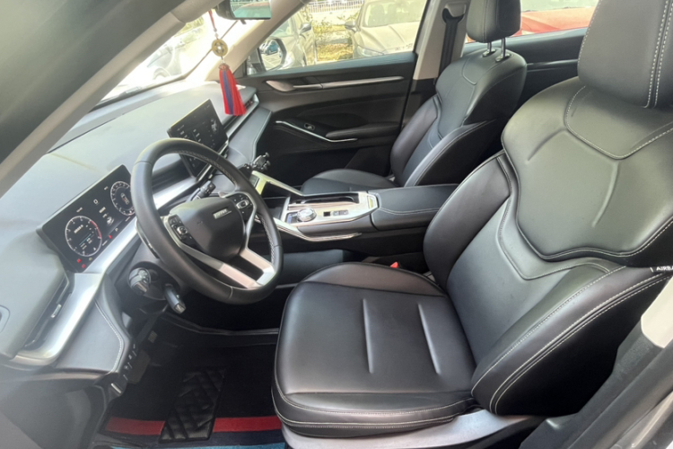 哈弗H6 2022款 第三代 1.5T 自动两驱Pro中控内饰7002