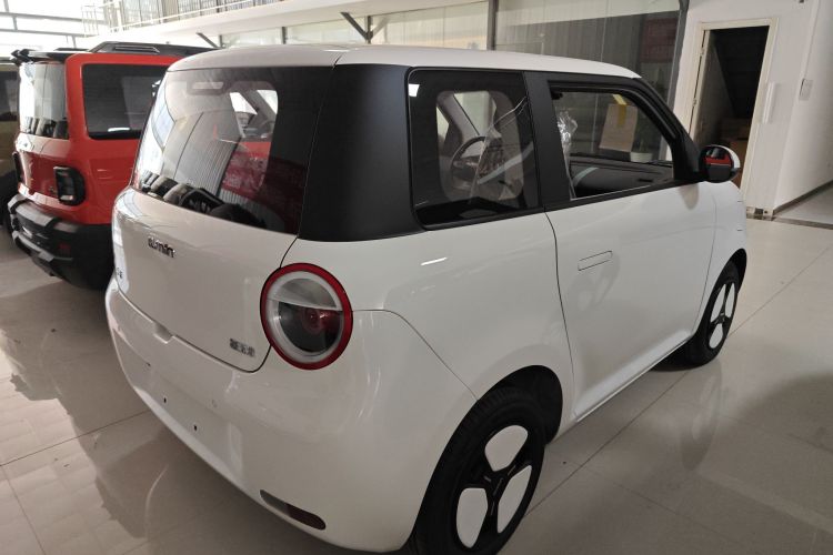 长安启源 长安Lumin 2025款 301km 蜜沁款车身外观6005