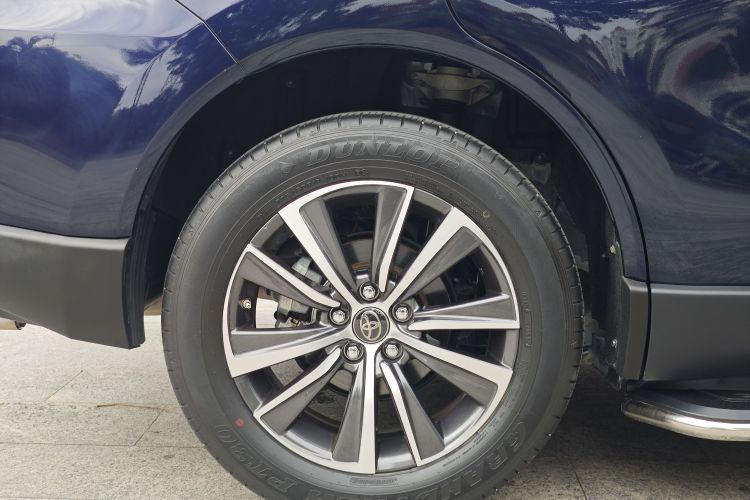 丰田 凌放HARRIER 2023款 2.0L CVT两驱进取版车身外观6007