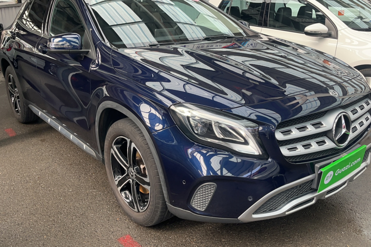 奔驰GLA 2018款 GLA 200 时尚型车身外观6002