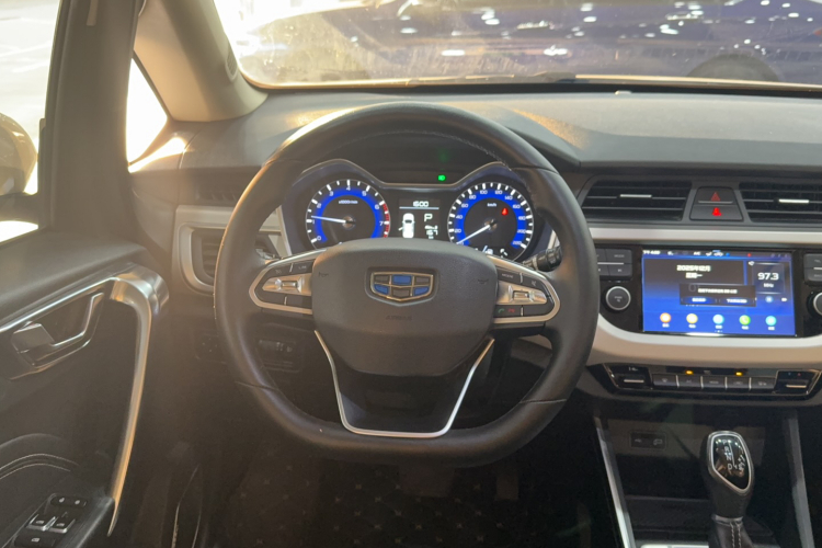 吉利汽车 远景X3 2019款 升级版 1.5L CVT精英型局部细节13