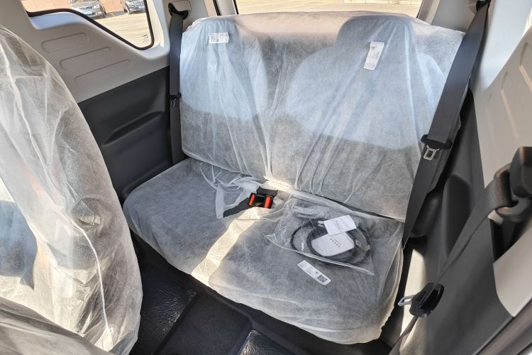 吉利银河 2024款 熊猫mini 200km 耐力熊中控内饰7002