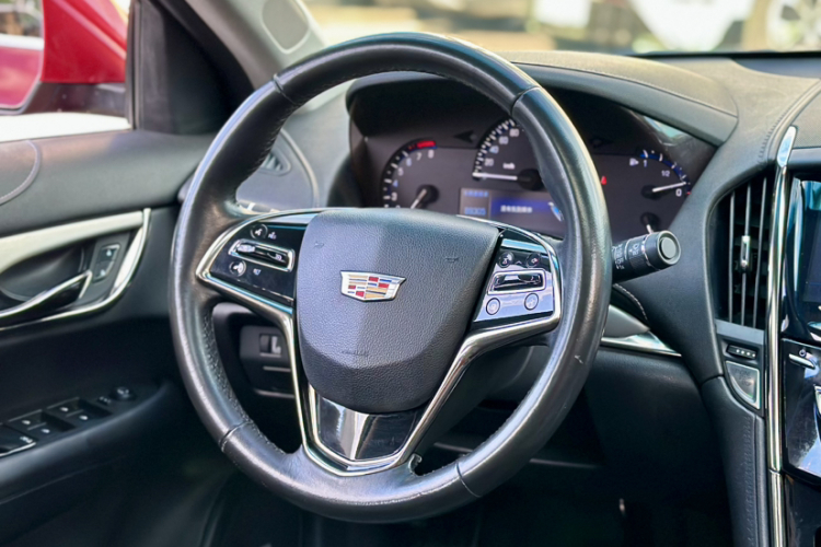 凯迪拉克ATS-L 2016款 28T 时尚型中控内饰7002