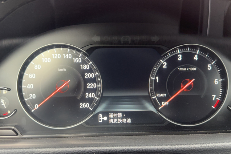 宝马3系 2018款 320Li 领先型M运动套装中控内饰15