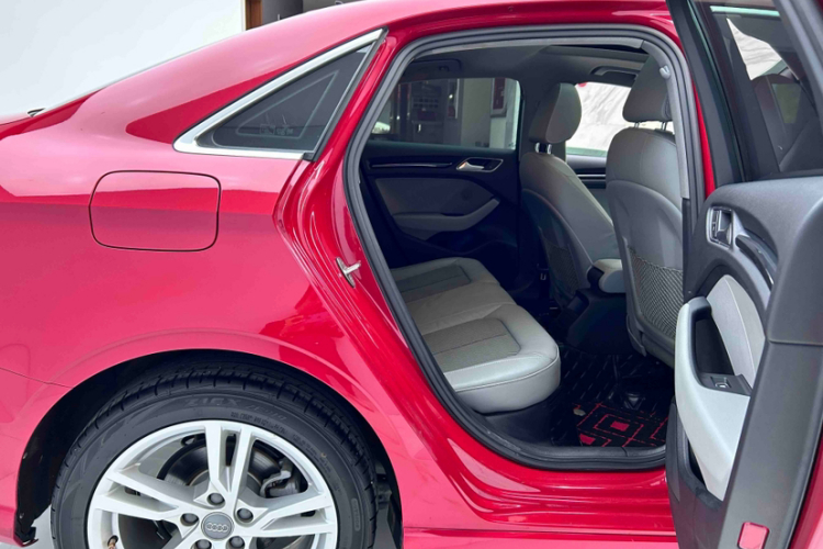 奥迪A3 2020款 Limousine 35 TFSI 时尚型 国VI中控内饰7004