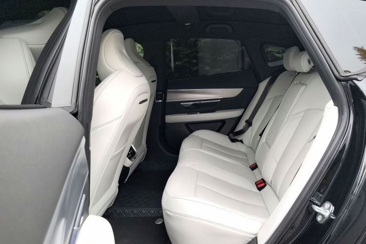 小鹏P7 2024款 P7i 550 Pro中控内饰7006