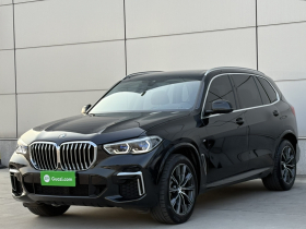 宝马X5 2022款 改款 xDrive 30Li 尊享型M运动套装