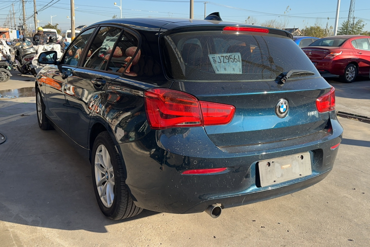 宝马1系(进口) 2016款 118i 领先型车身外观6005