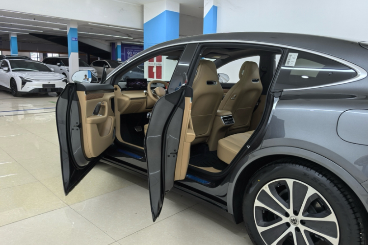 鸿蒙智行 智界R7 2024款 纯电 802km Max车身外观6008