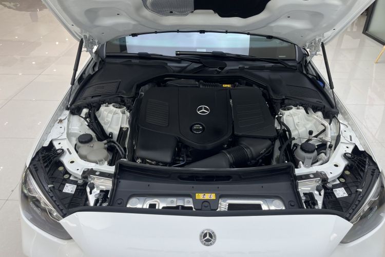 奔驰C级 2022款 C 200 L 运动版中控内饰7006