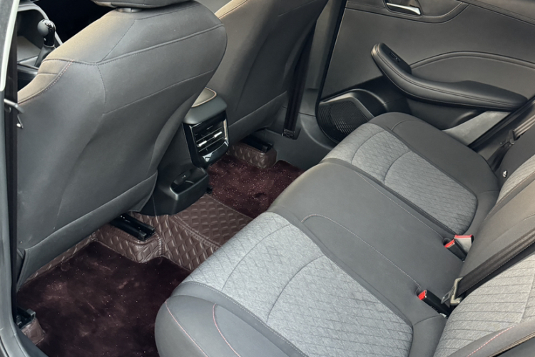 荣威i5 2023款 1.5L 手动舒享版中控内饰7002