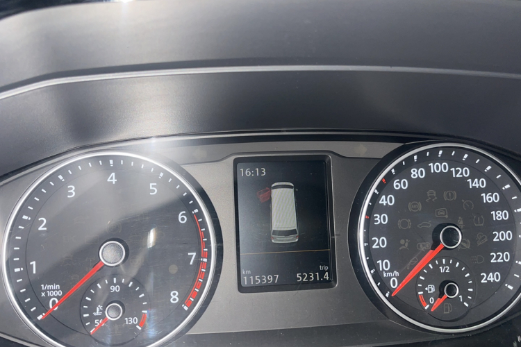 大众 迈特威 2018款 2.0TSI 两驱豪华版 7座中控内饰15