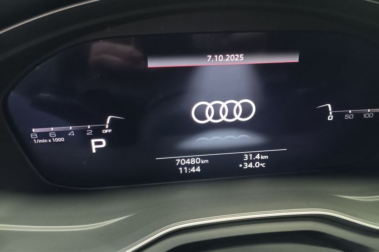 奥迪A4L 2020款 40 TFSI quattro 豪华动感型中控内饰15