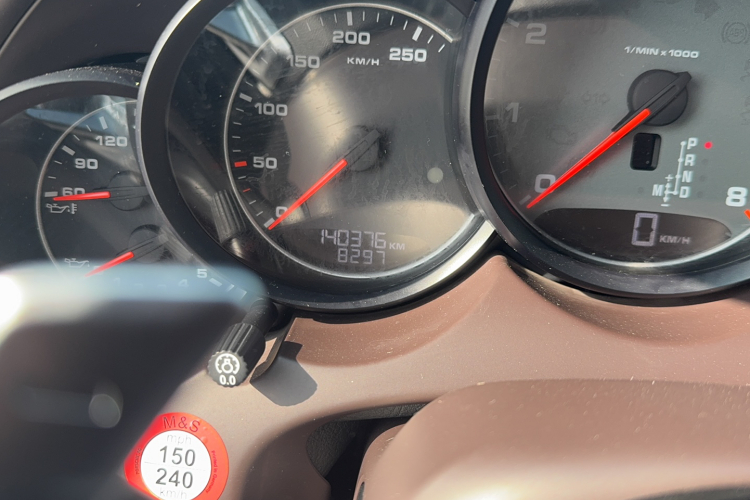 保时捷 2011款 Cayenne S 4.8L中控内饰15