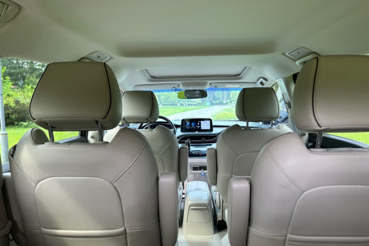 别克GL8 2020款 陆上公务舱 652T 豪华型中控内饰7006