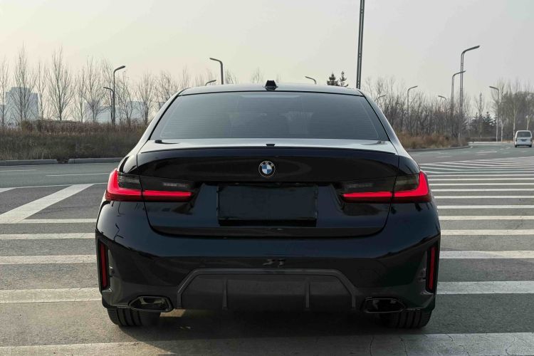 宝马3系 2023款 325Li M运动曜夜套装车身外观6005