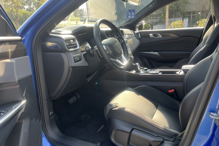 领克03 2020款 1.5TD DCT劲版中控内饰7009