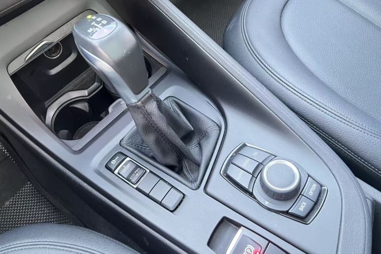 宝马X1 2018款 sDrive20Li 领先型局部细节18