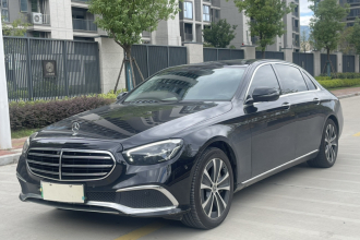 奔驰E级新能源 2022款 改款三 E 350 e L 插电式混合动力轿车