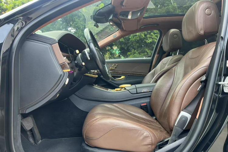 奔驰S级 2017款 S 320 L 商务型中控内饰7002