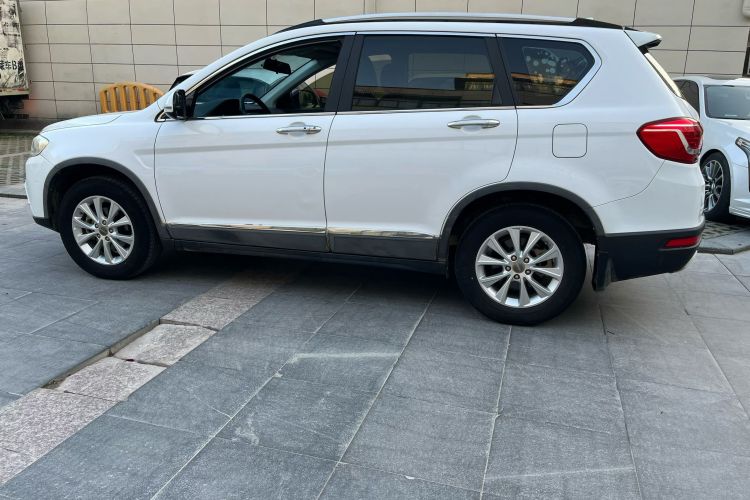 哈弗H6 2018款 运动版 1.5T 手动两驱精英型 国V车身外观6005