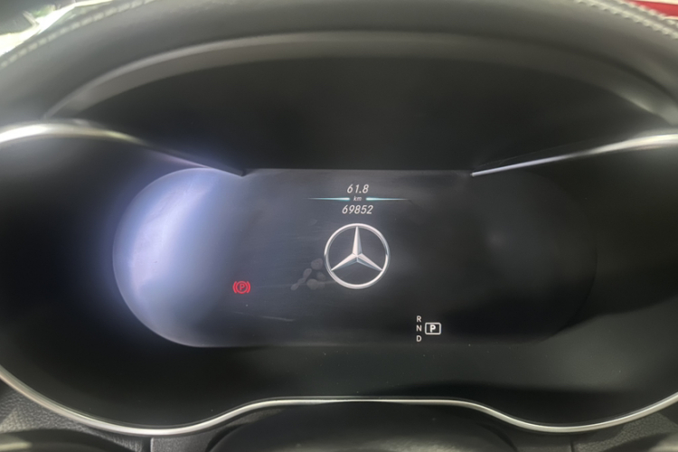 奔驰C级 2021款 C 260 L 运动版中控内饰15