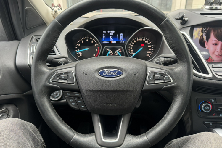 福特 翼虎 2017款 EcoBoost 180 四驱豪翼型中控内饰7002