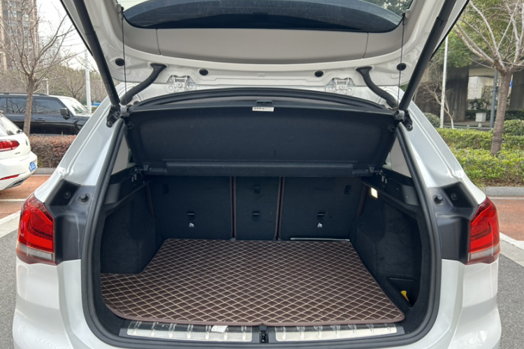 宝马X1 2021款 sDrive20Li 时尚型局部细节23