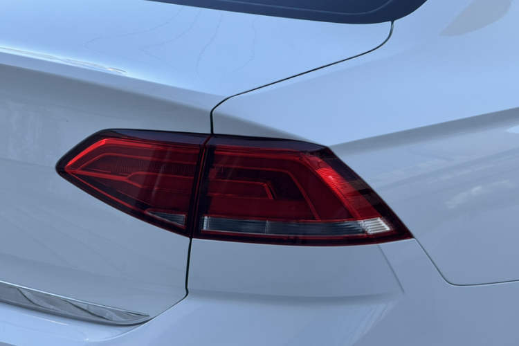 大众 凌渡 2018款 230TSI 手动风尚版车身外观6002