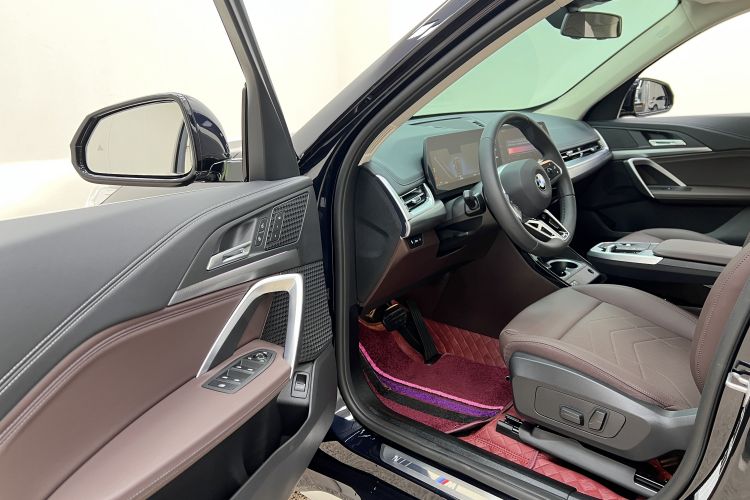宝马X1 2024款 sDrive25Li M运动套装中控内饰7002