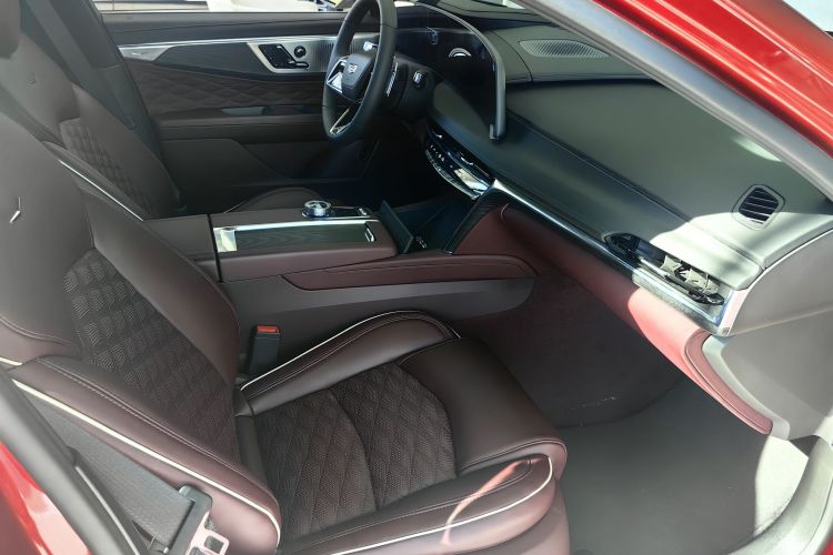 凯迪拉克CT6 2023款 28T 铂金型中控内饰7005