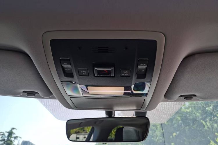 雷克萨斯RX 2020款 改款 300 两驱精英版中控内饰7007